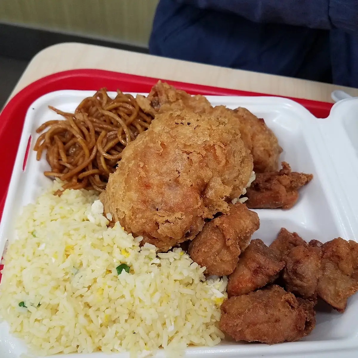 Fried Chicken and Garlic Chicken