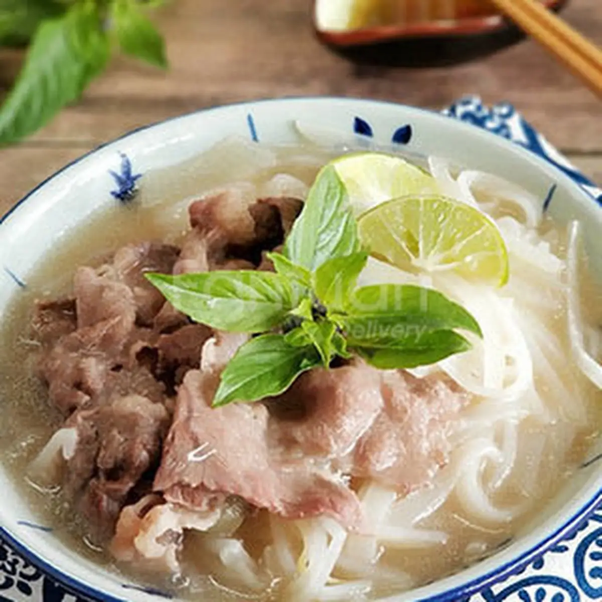 Pho Tai