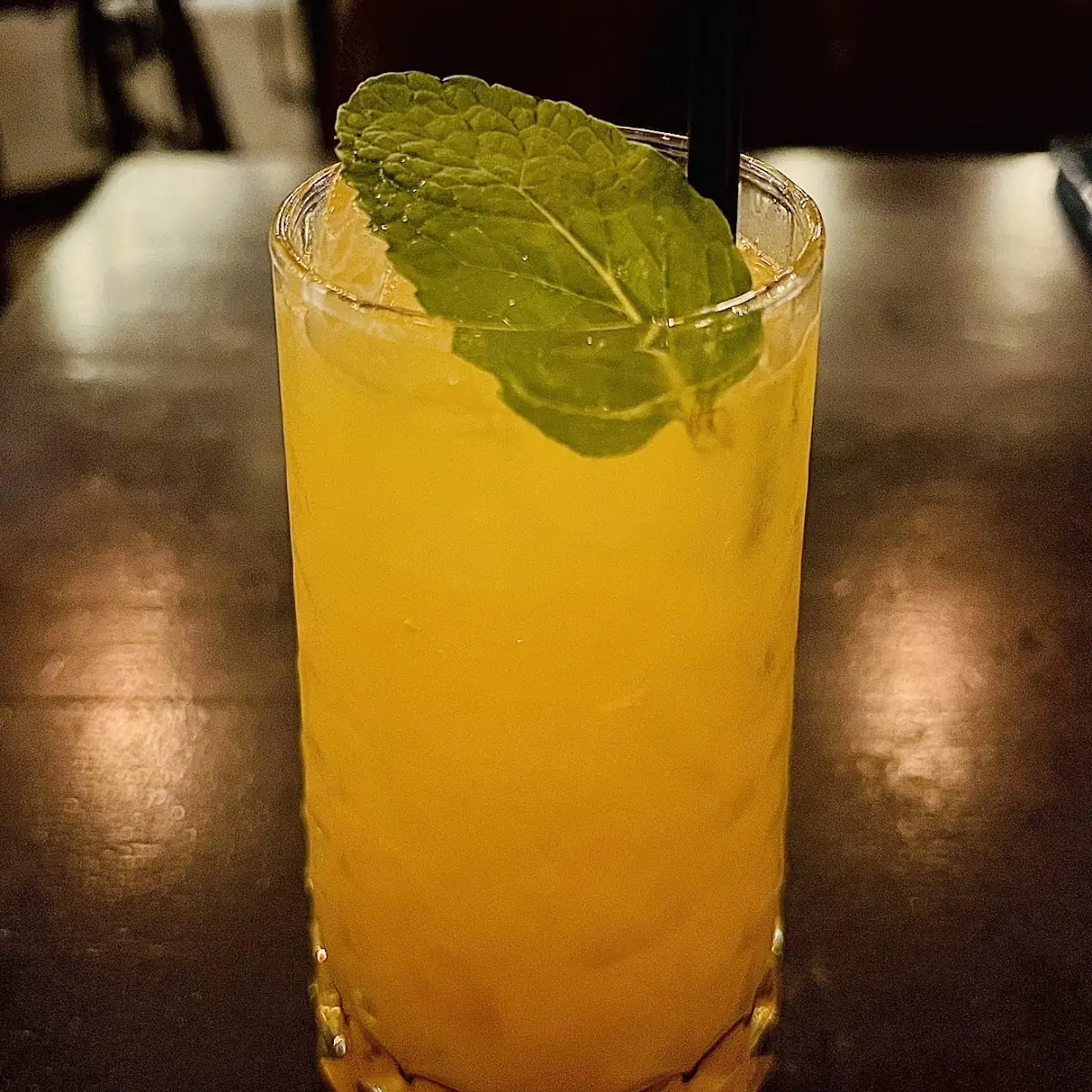 Roasted Mango Mojito
