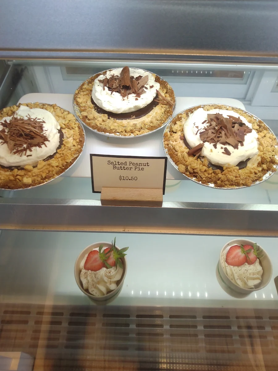 Mini Chocolate Cream Pie