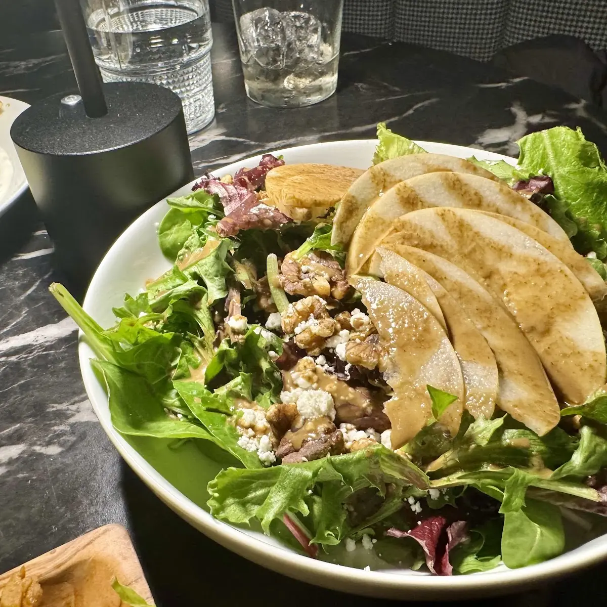 Mixed Green Salad