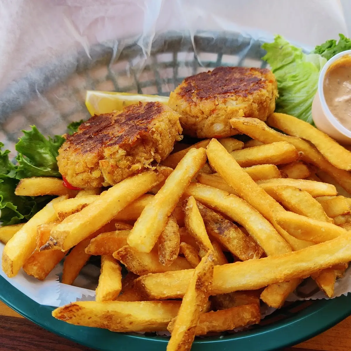 Homemade Maryland Style Crab Cakes