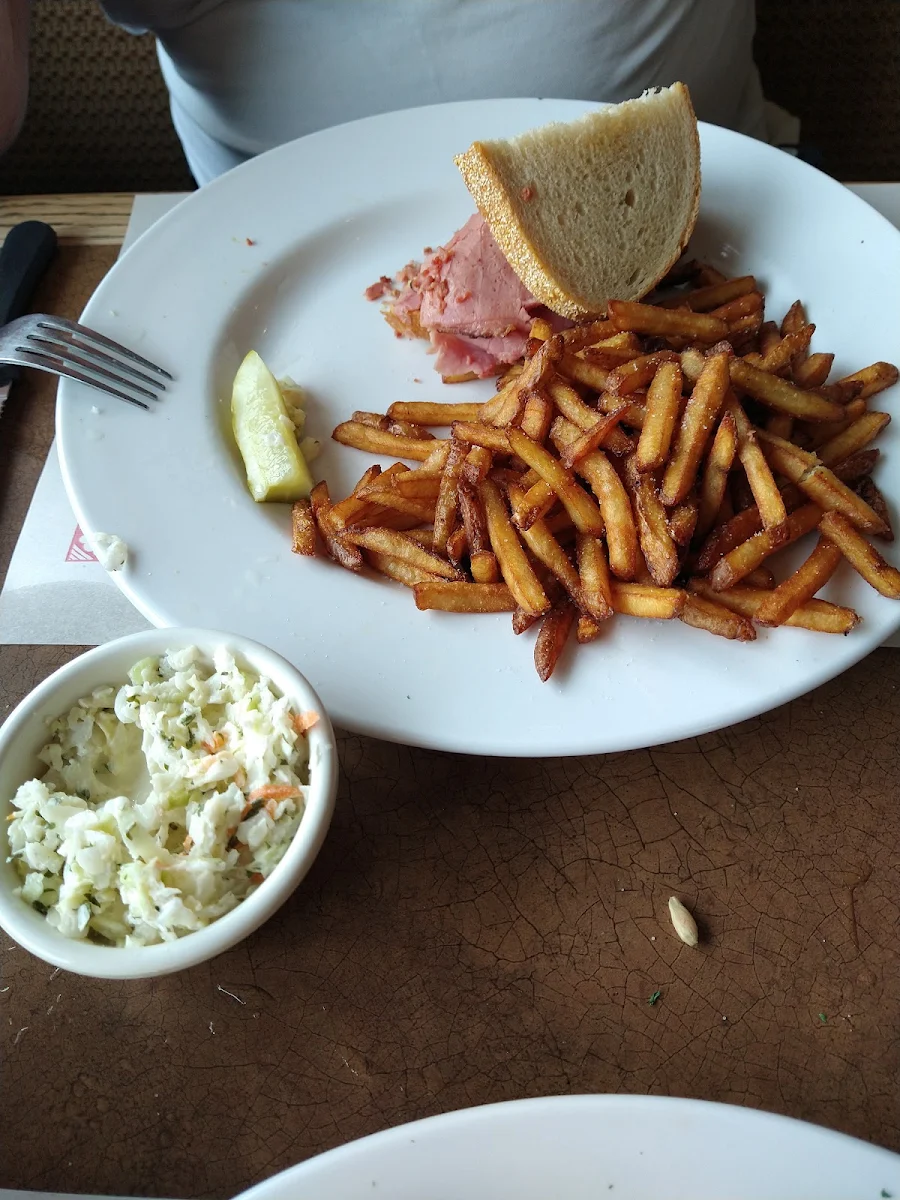 Assiette de Smoke Meat, Restaurant NICKELS (Saint-Jérôme)