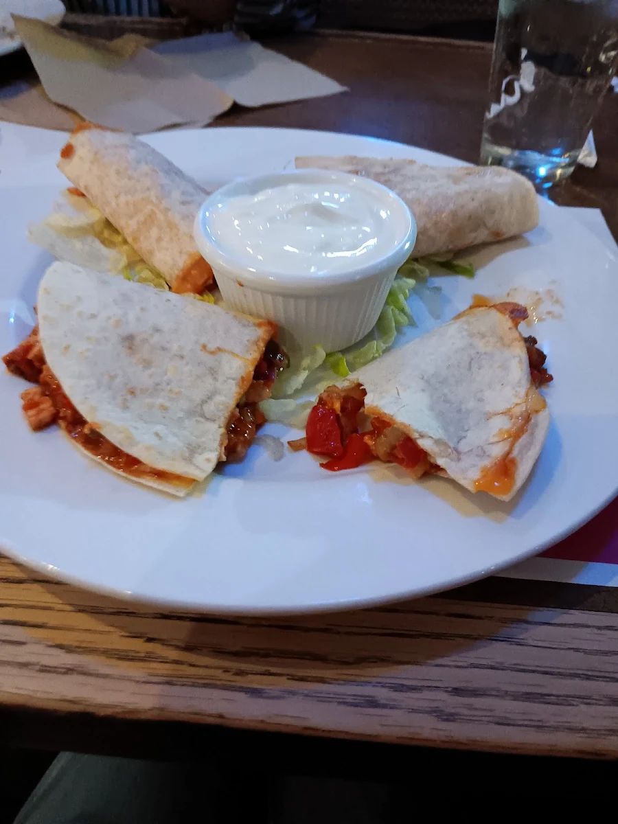 Quésadillas Au Poulet, Restaurant NICKELS (Saint-Jérôme)