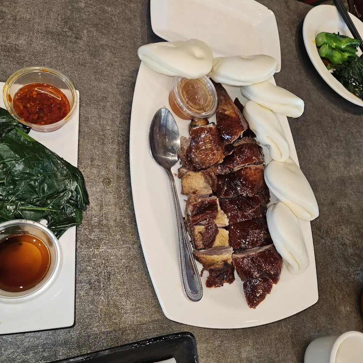 Peking Duck w Steamed Buns