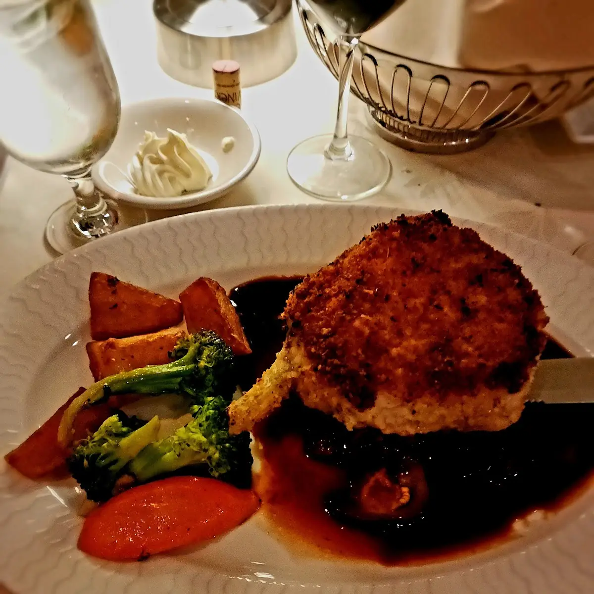 Crab Cake with Remoulade Sauce