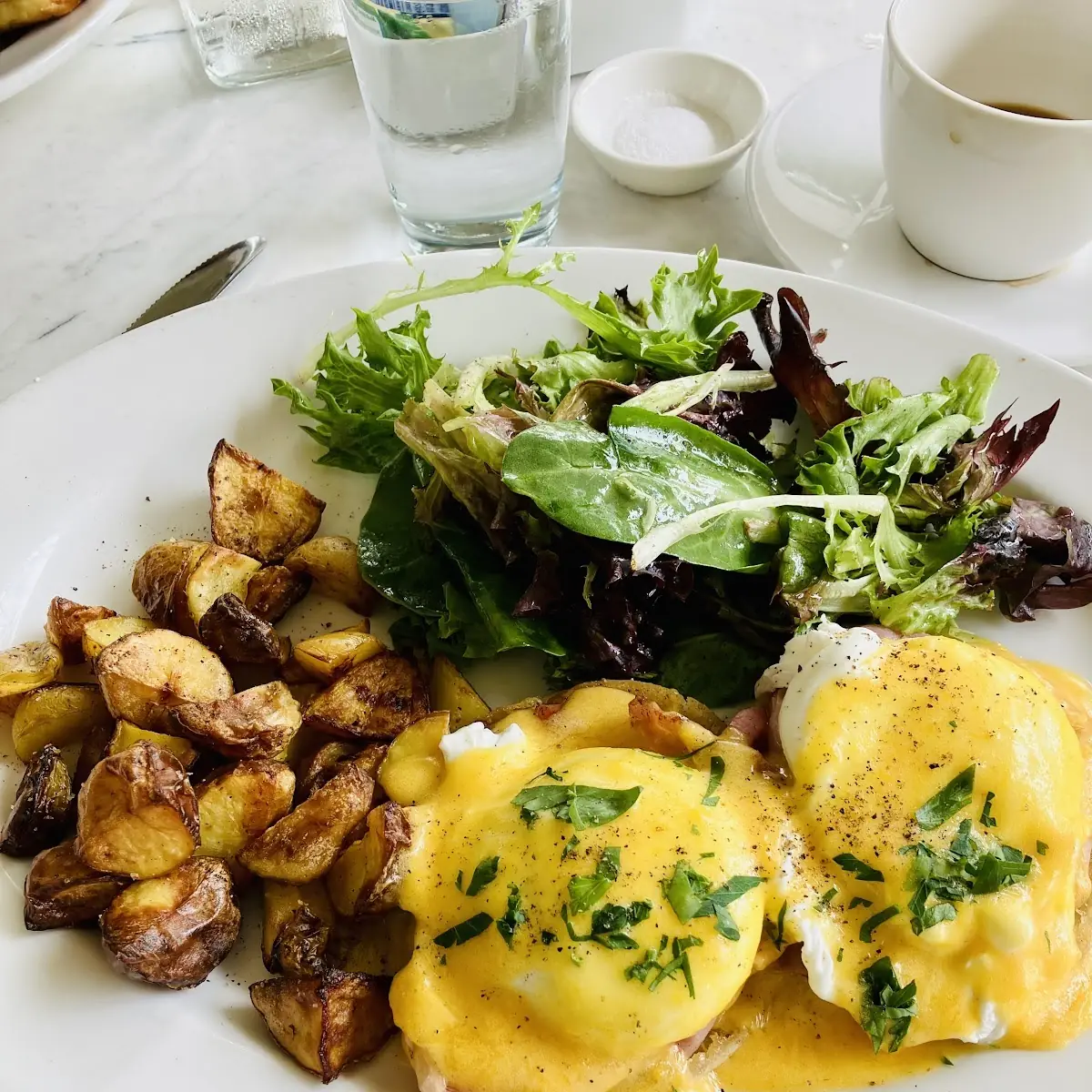 Eggs Benedict