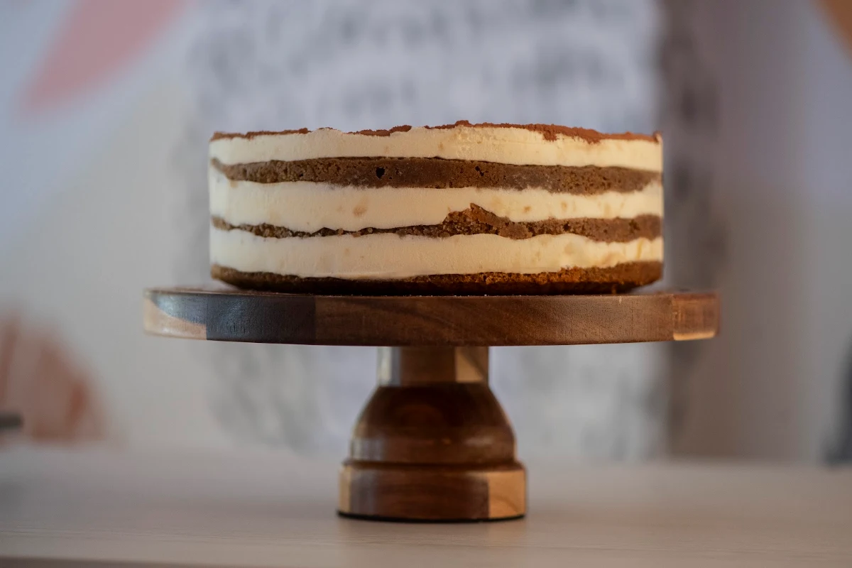 Tiramisu Cake