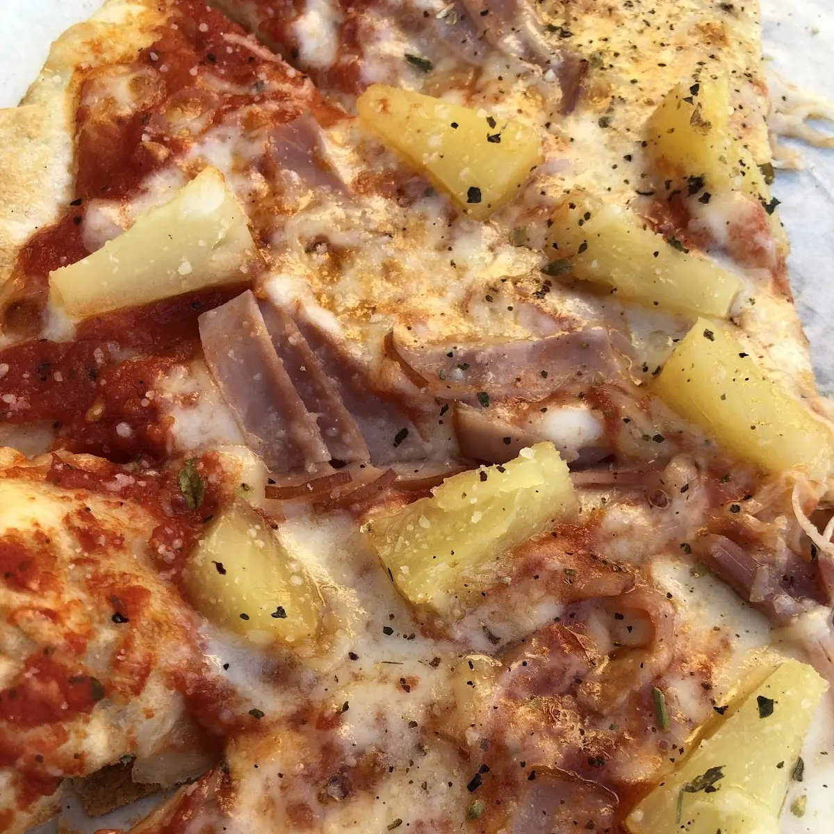 Hawaiian Pizza