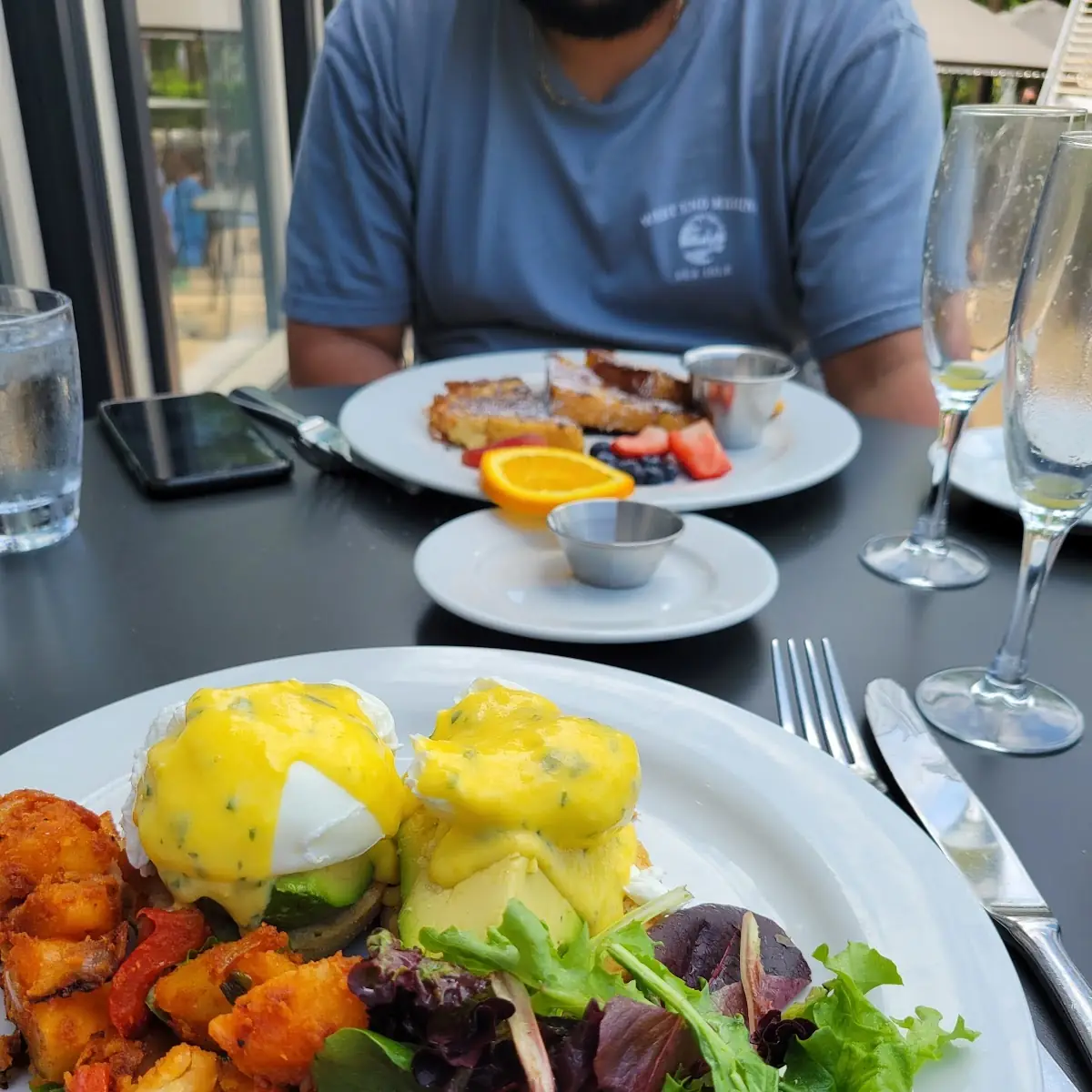 Eggs Benedict Pork