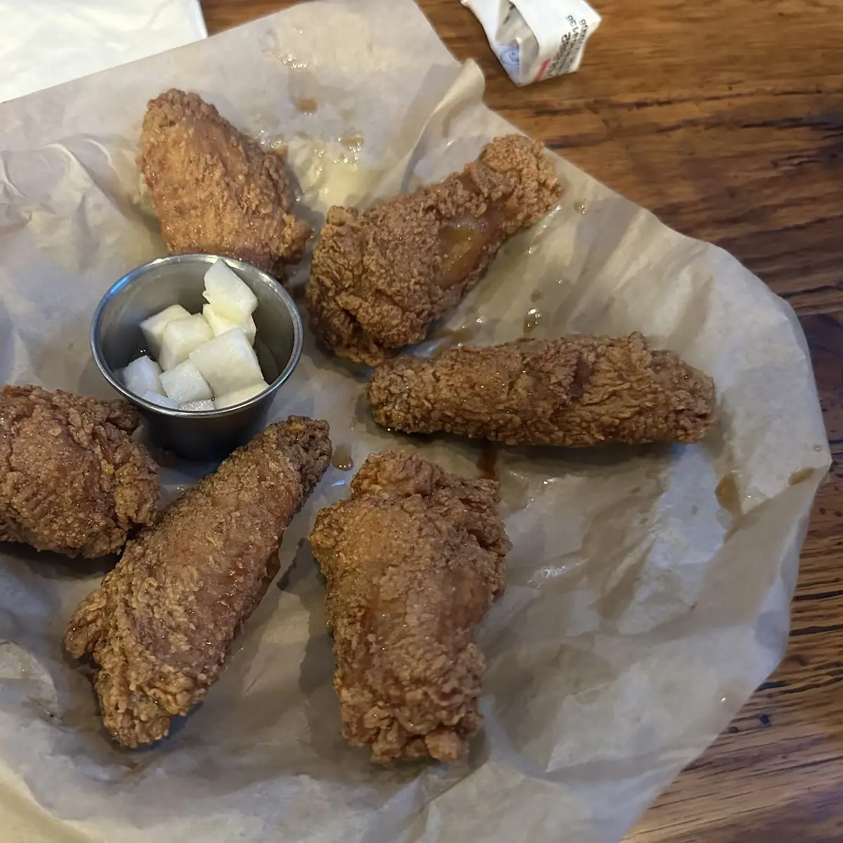 8 Chicken Wings