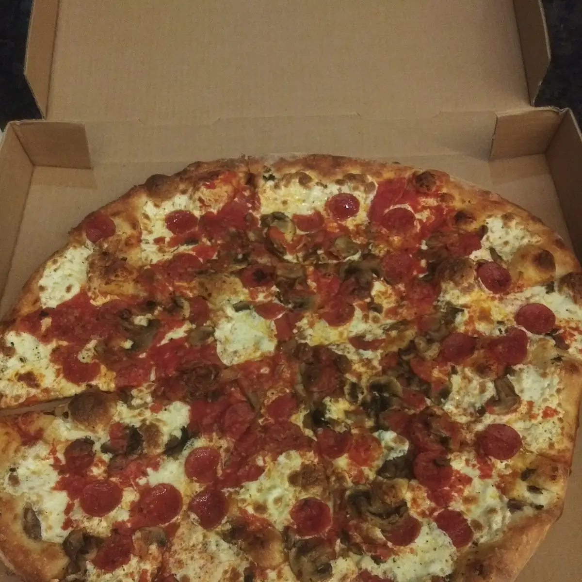 Large Pepperoni Pizza & Mushroom Pizza