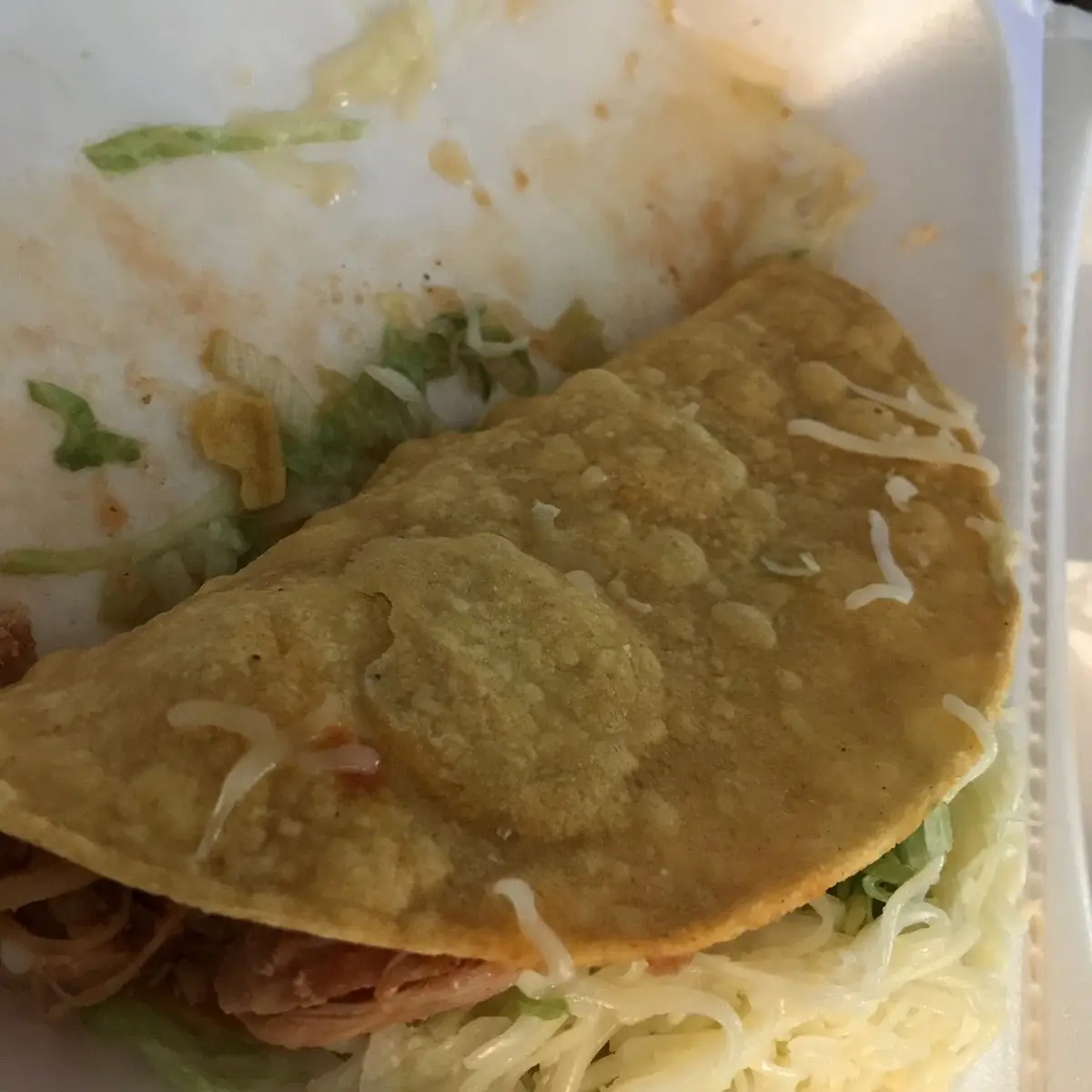 GRILLED CHICKEN SOFT SHELL TACOS