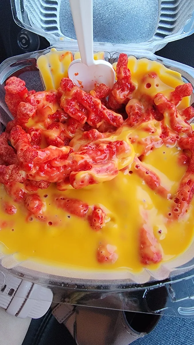 Hot Cheetos w Cheese