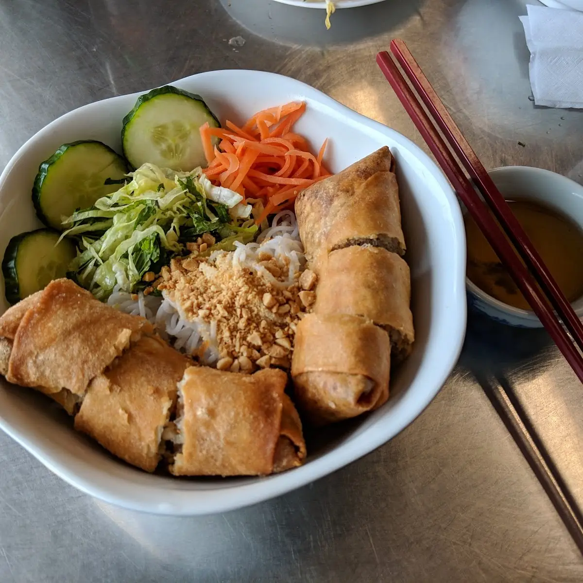 Eggrolls Vermicelli Bún Chả Giò