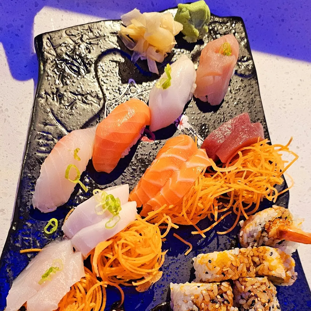 Sushi & Sashimi Combo