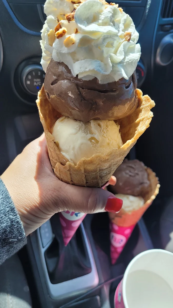 Chocolate Almonds& Vanilla Bean