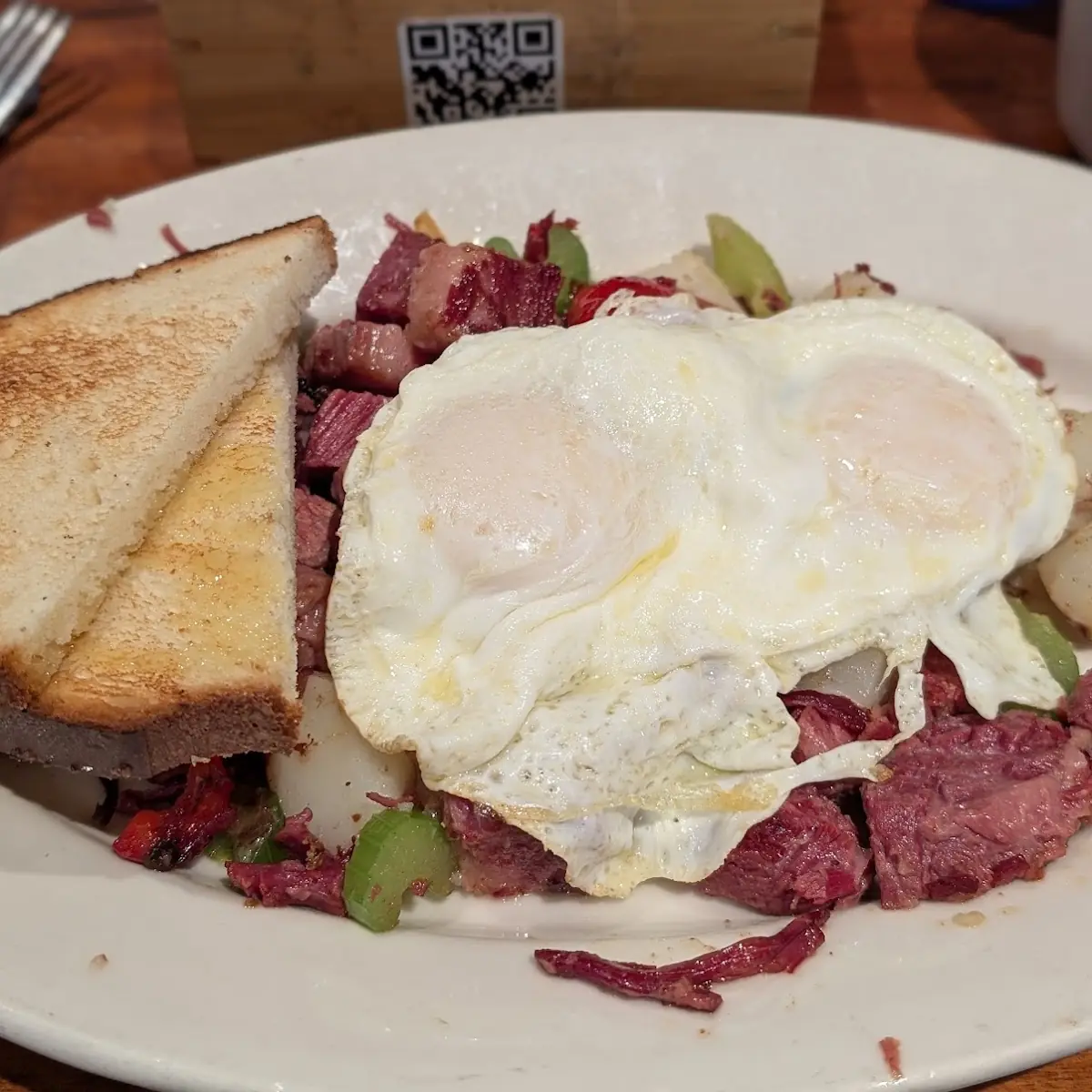 Corned Beef Hash & Eggs