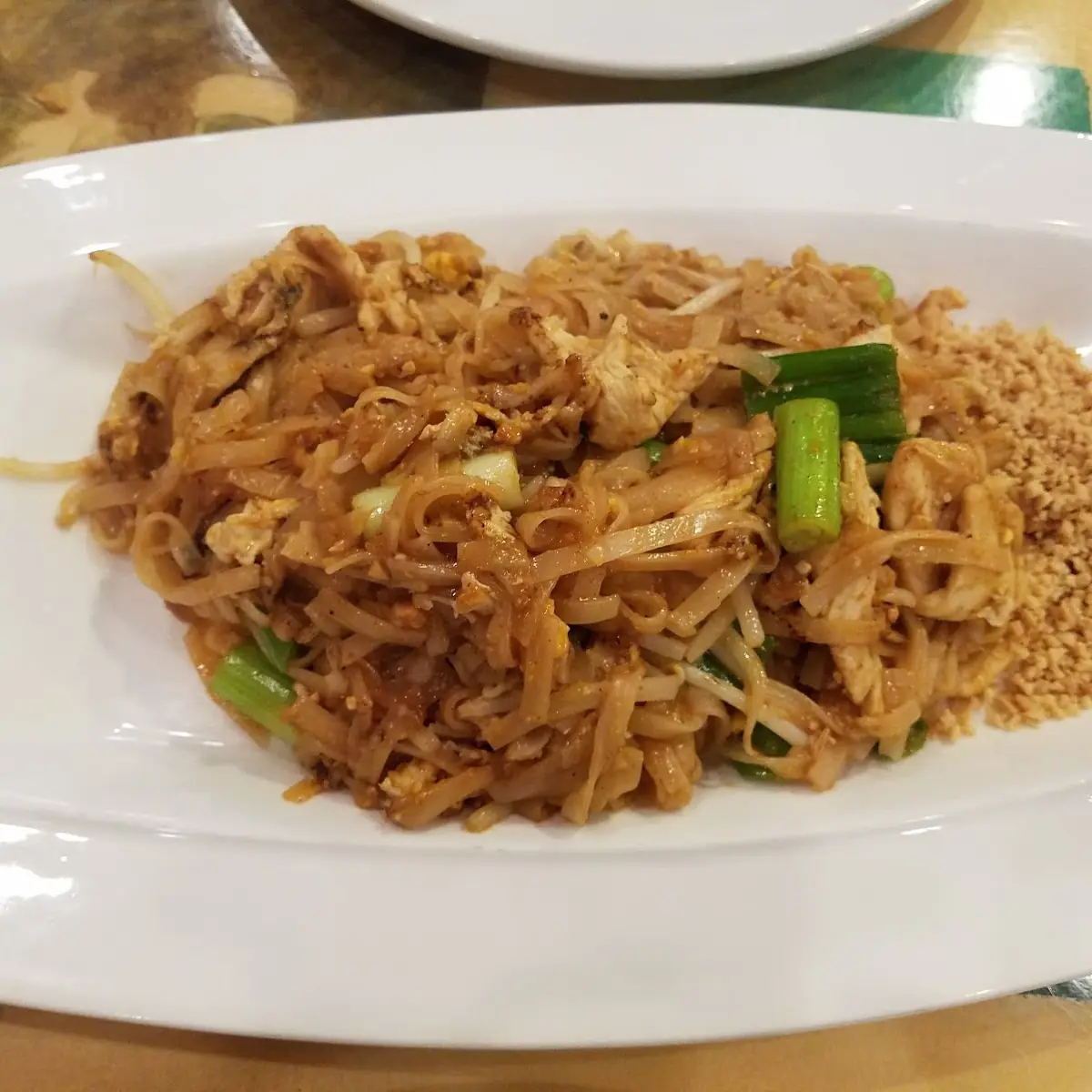 L Pad Thai
