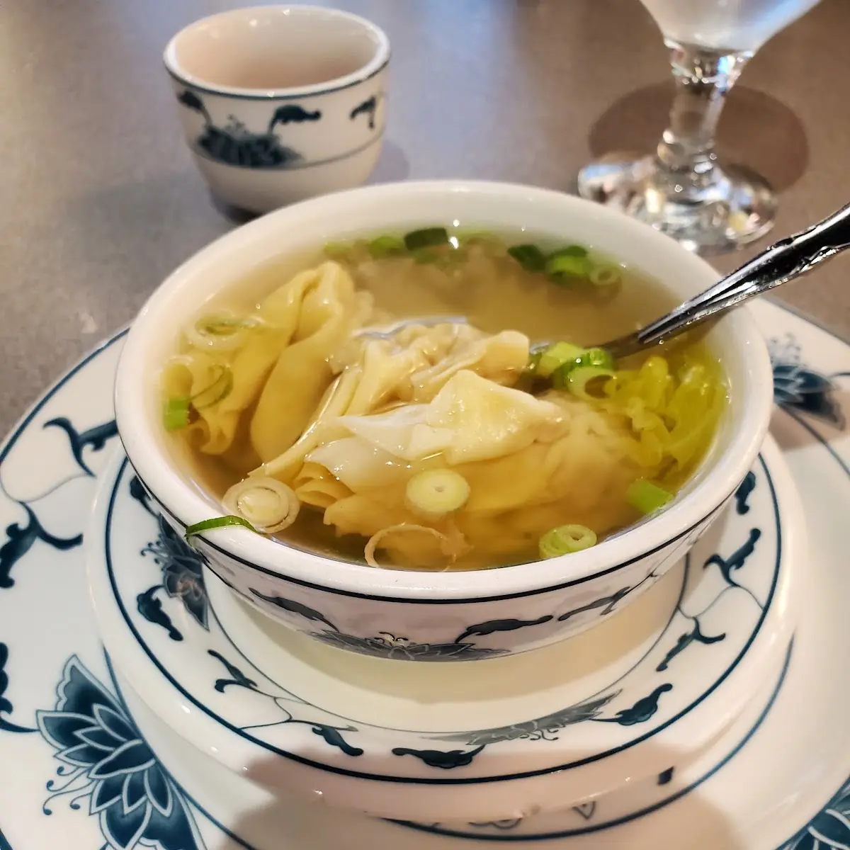 Deluxe Wonton Soup