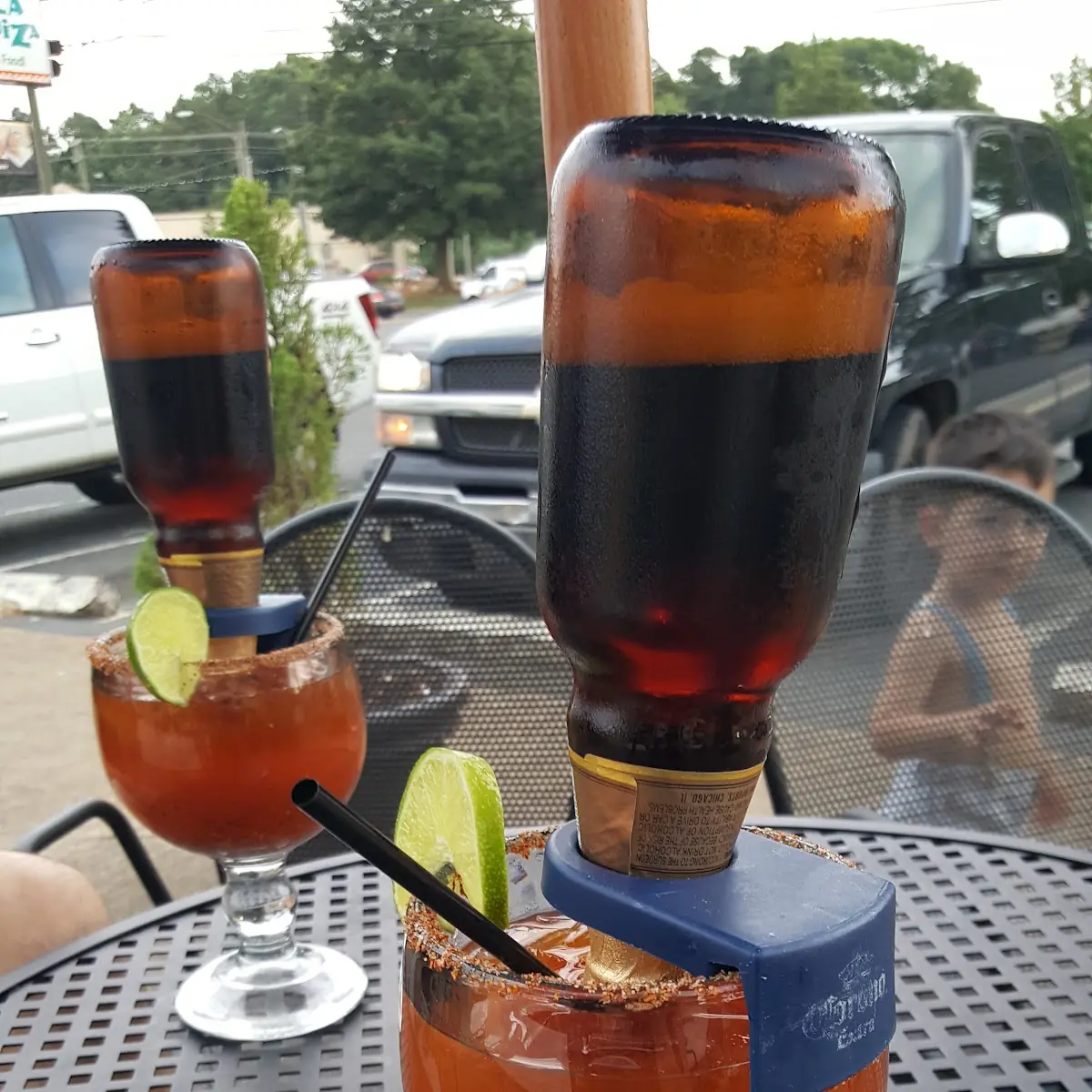 Michelada Negra Modelo