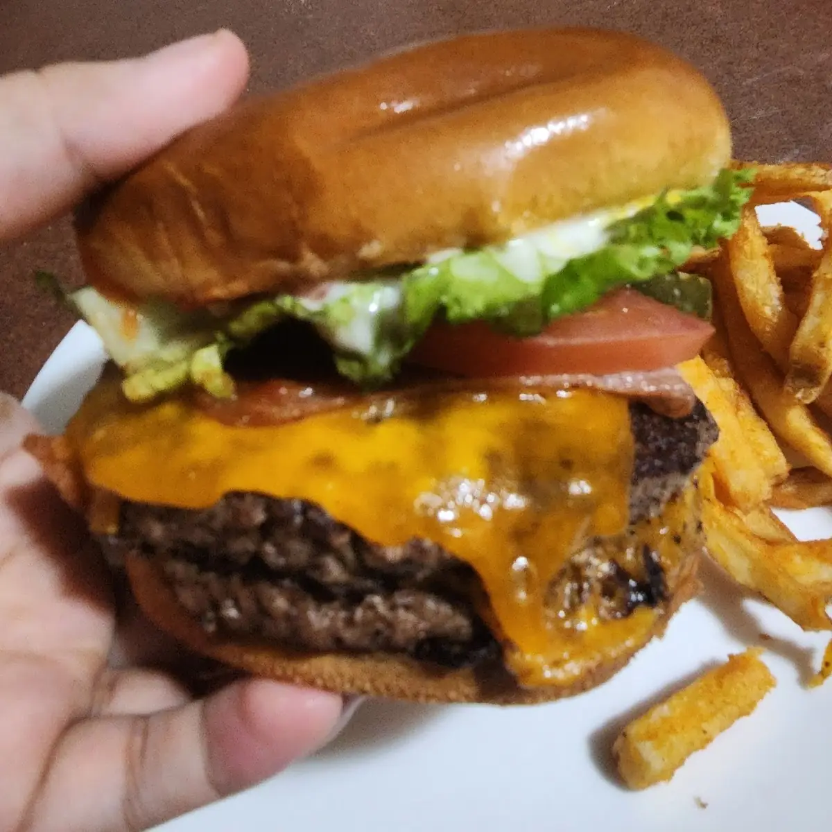 Toluca Burger