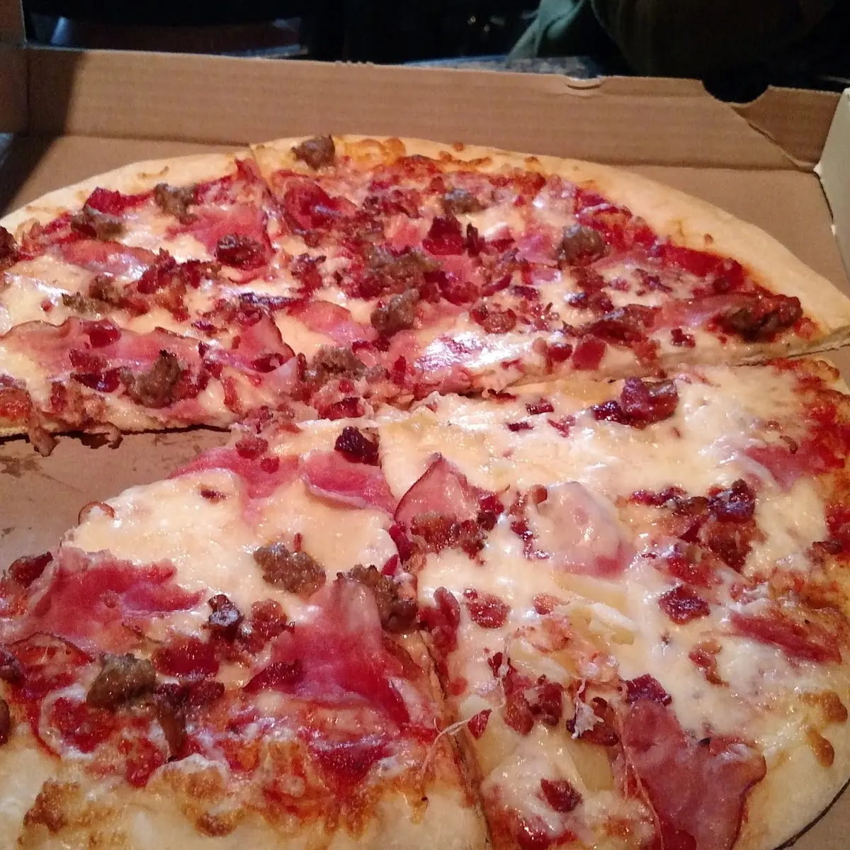 Hawaiian Pizza