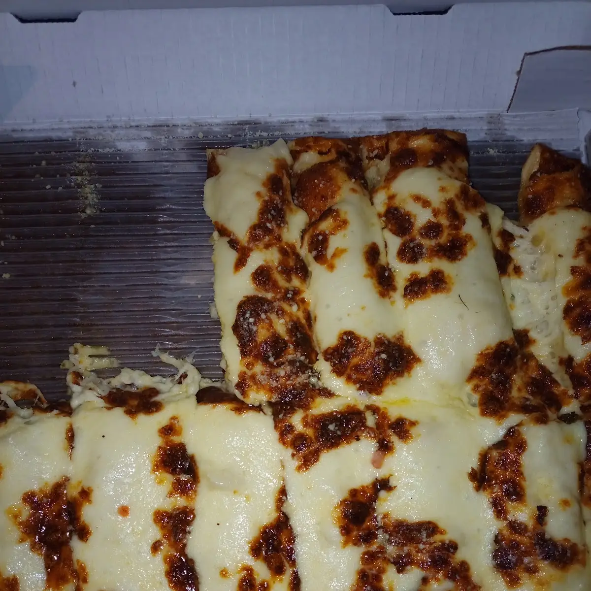 Super Cheesy Bread