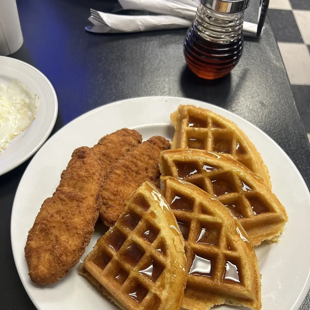 Chicken & Waffles