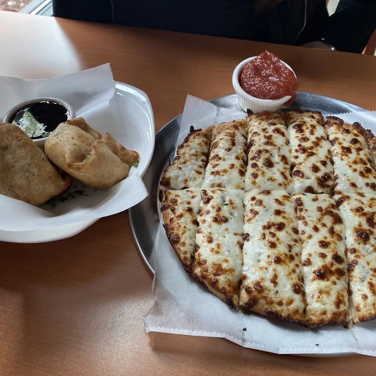 Garlic Cheesy Bread