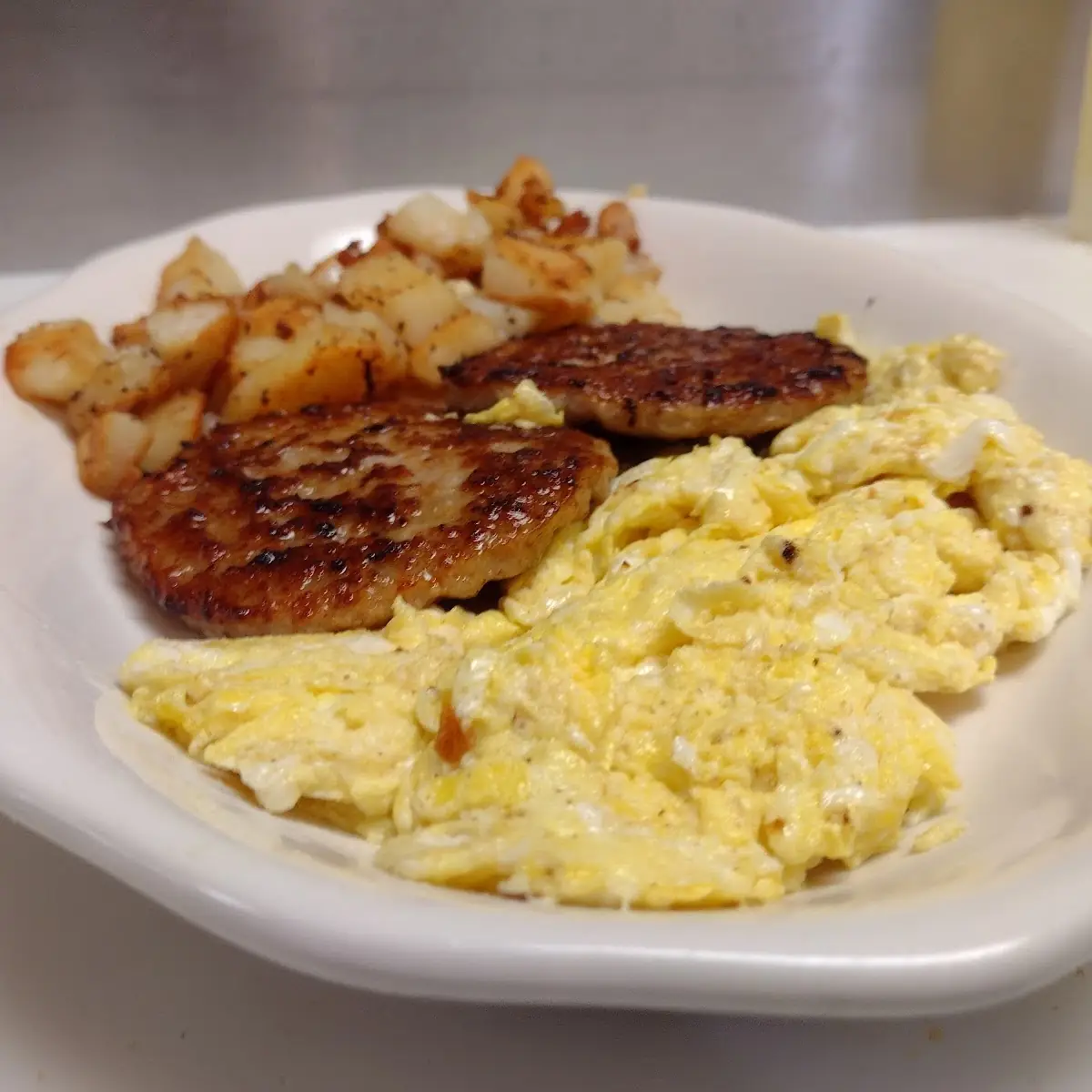 Scrambled Eggs with Sausage Patties
