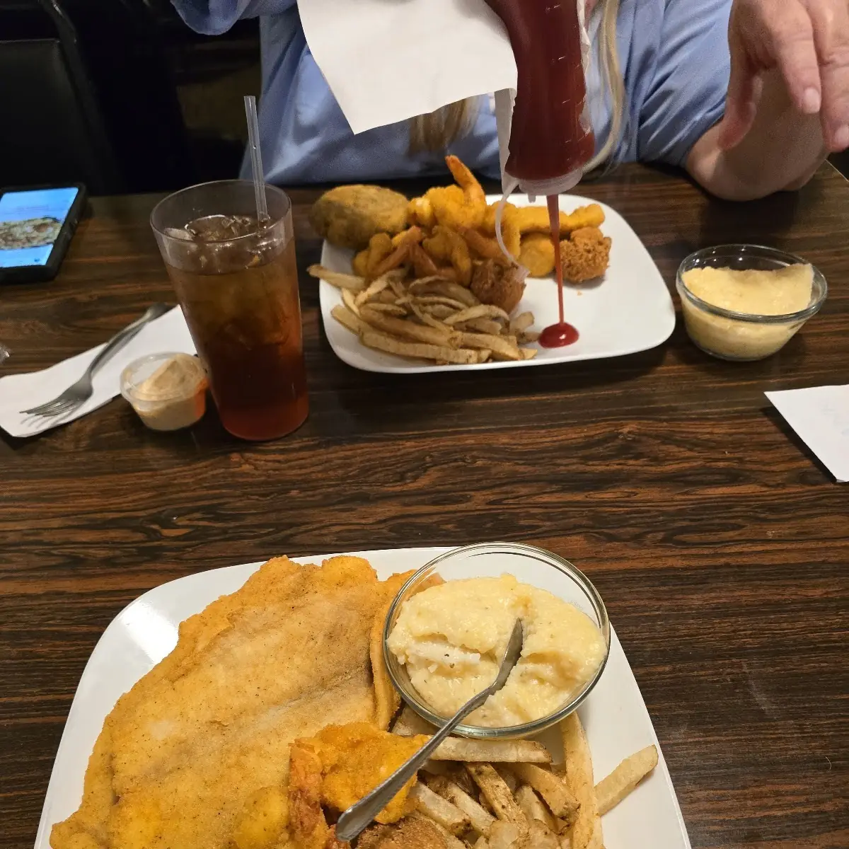 Catfish Filet and Cheese Grits
