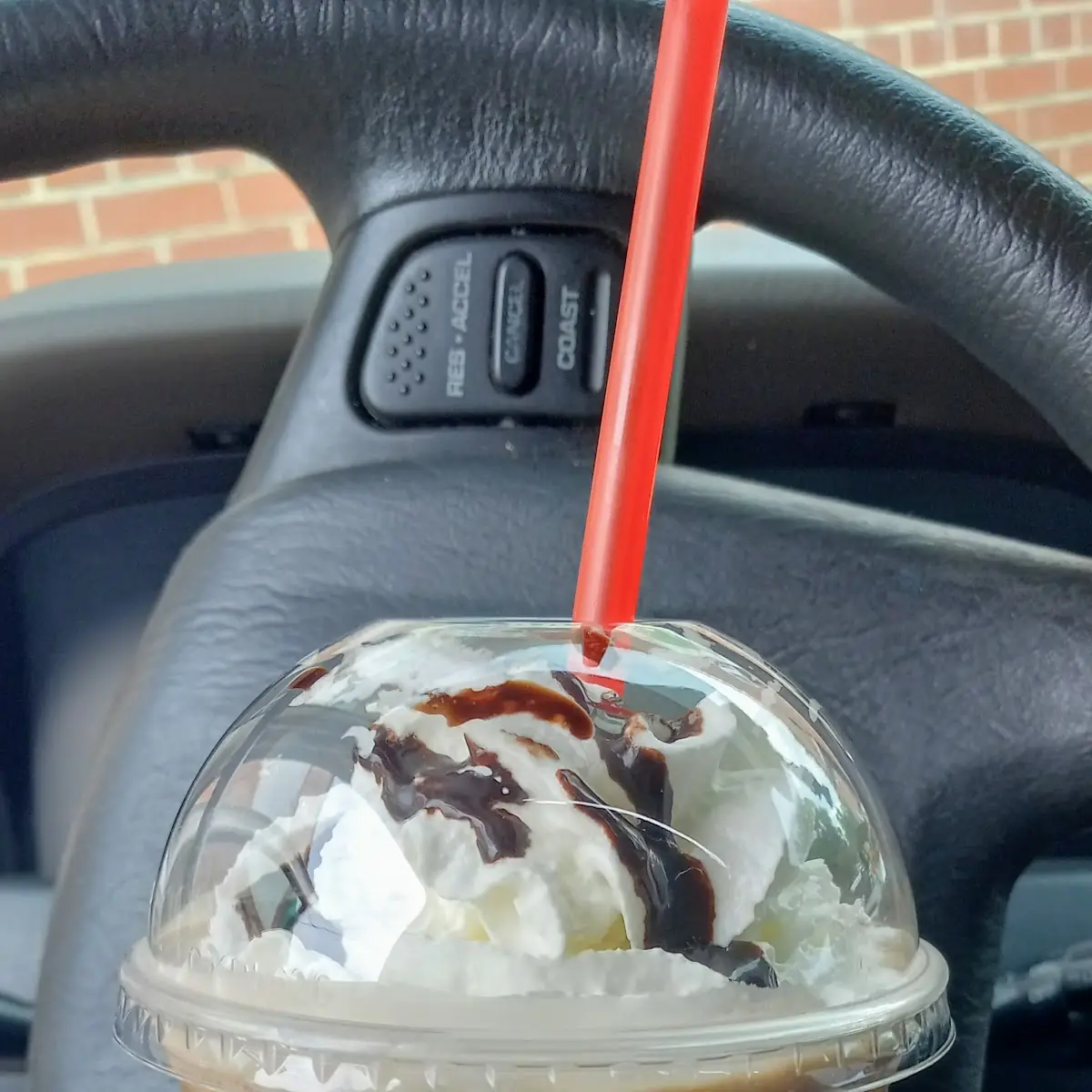 White Chocolate Mocha Frappe 16oz