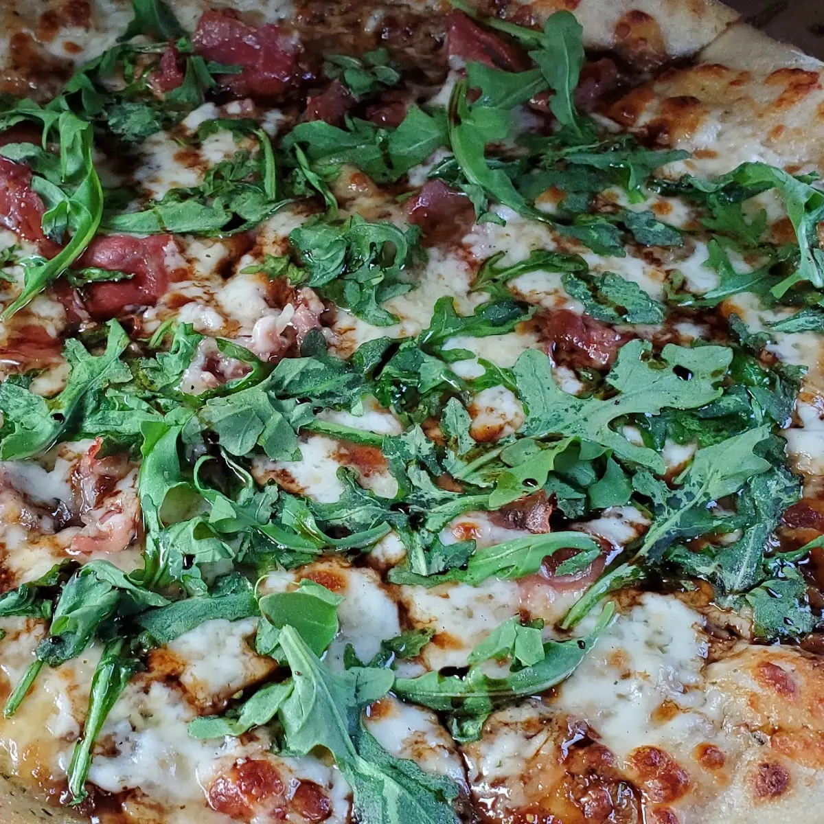 Prosciutto Pizza with Arugula and Balsamic Glaze