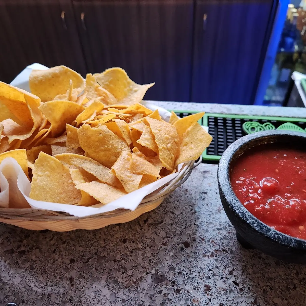 Chips & Salsa