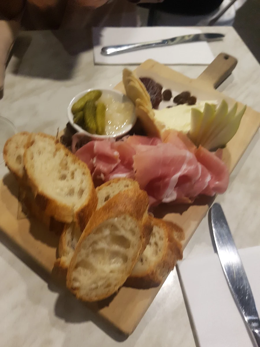 Tapas, Mother Vine