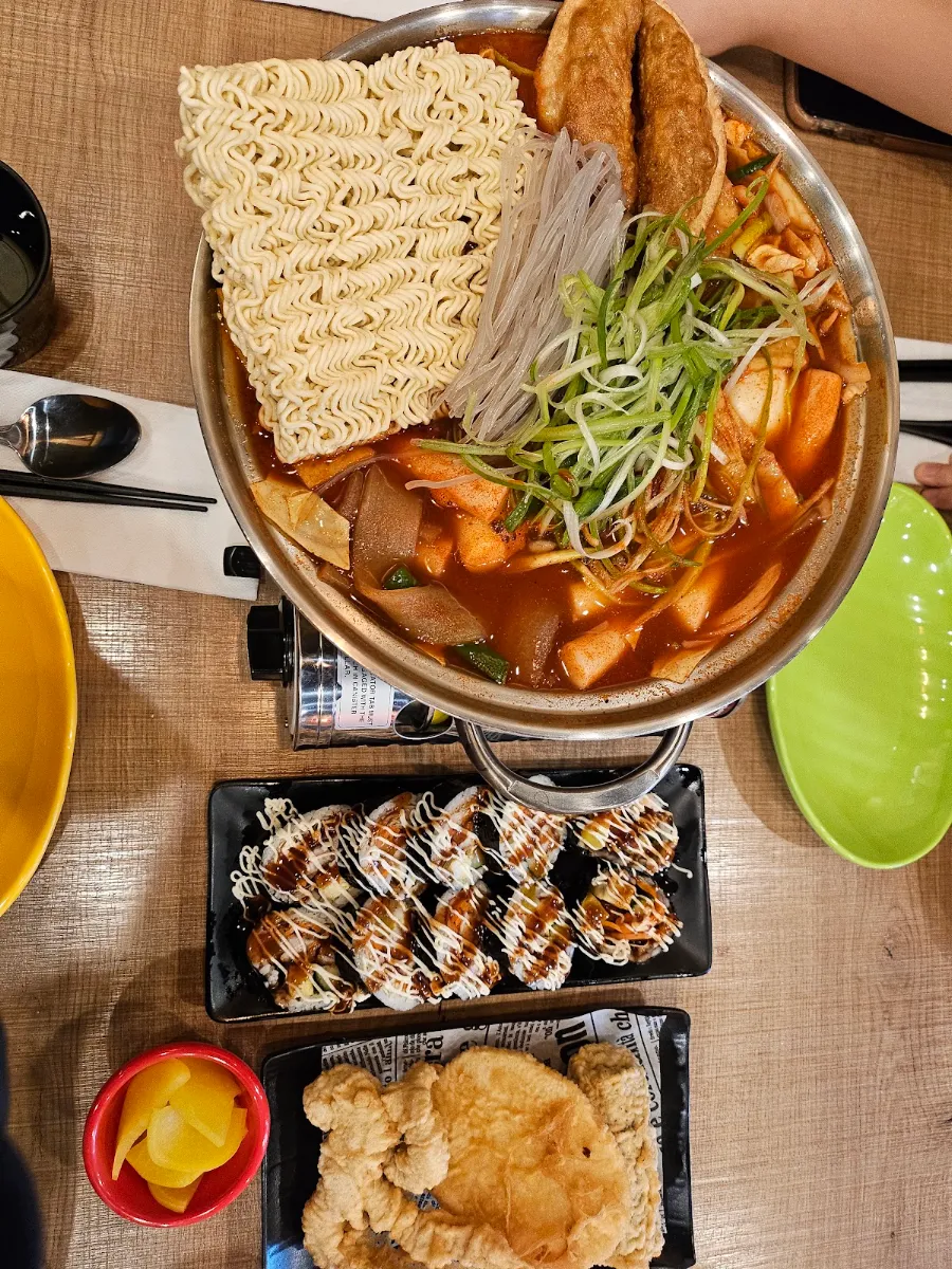 Army Hot Pot Tteokbokki