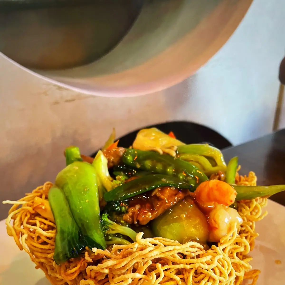 Deep-Fry Egg Noodle with Seafood Combination and Vegetable