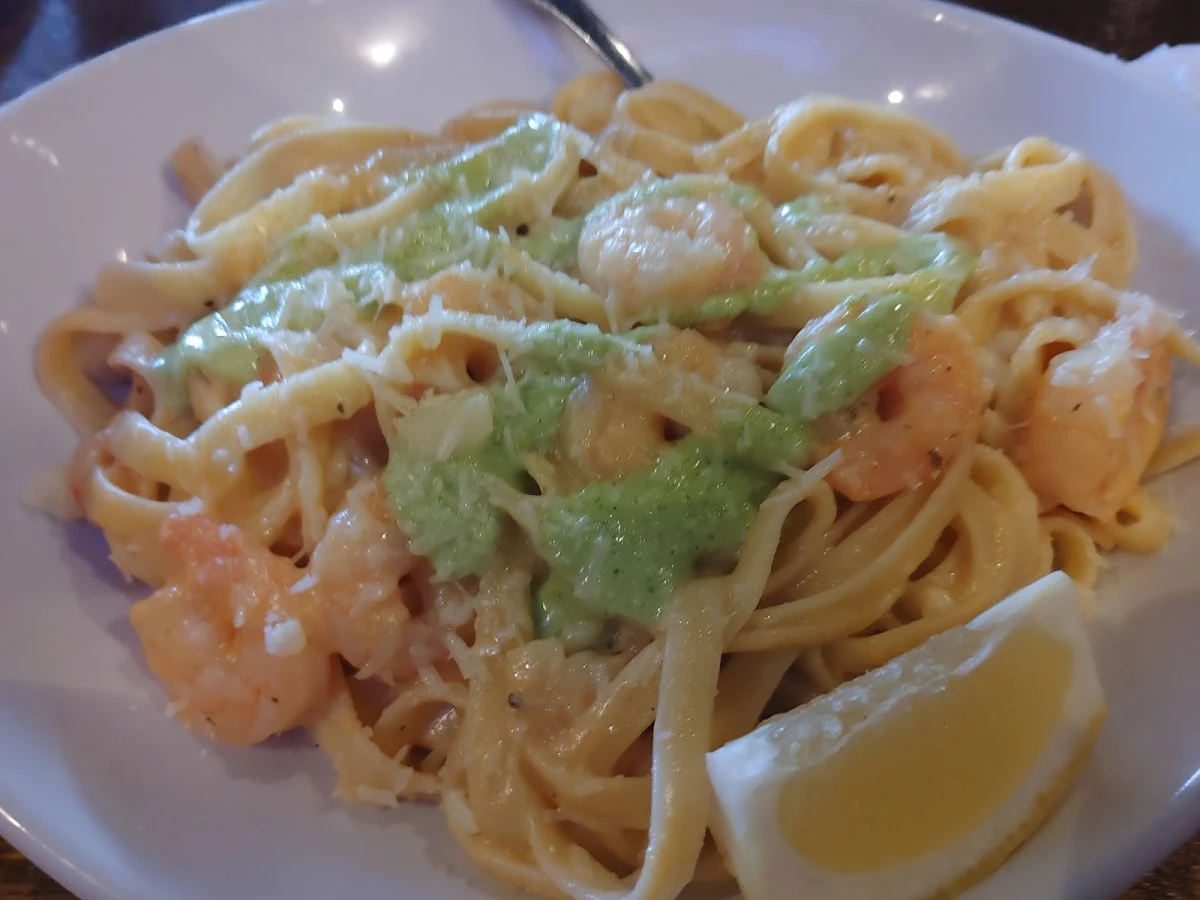 Shrimp Fettuccine Alfredo
