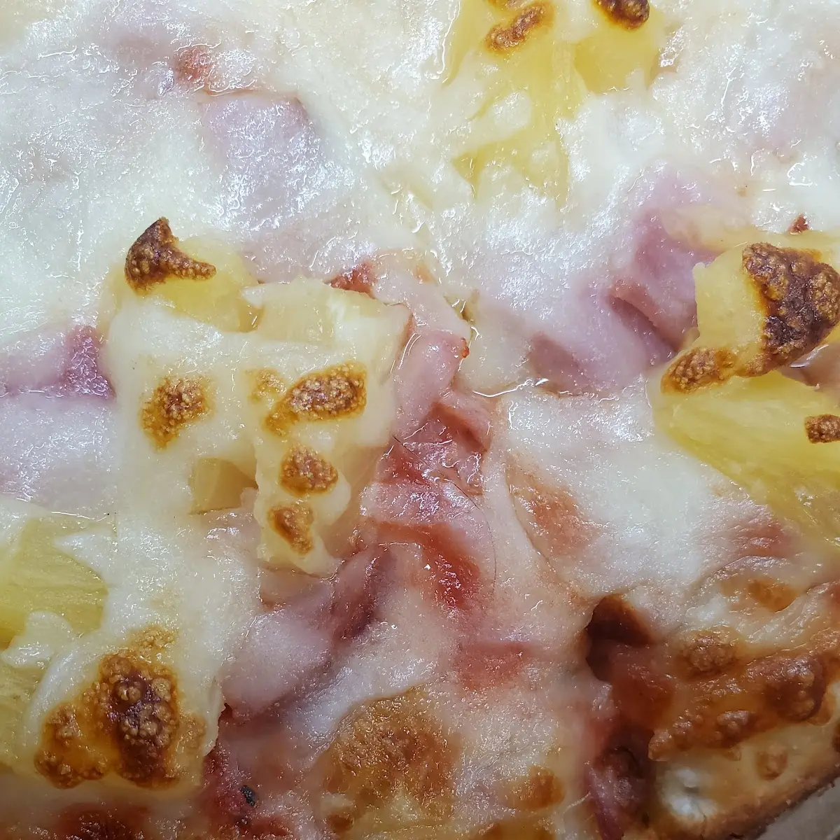 Hawaiian Pizza