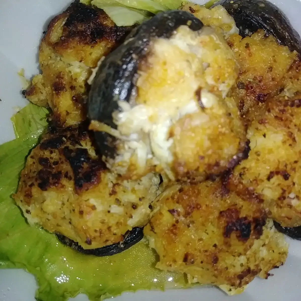 Broiled Stuffed Mushrooms 5