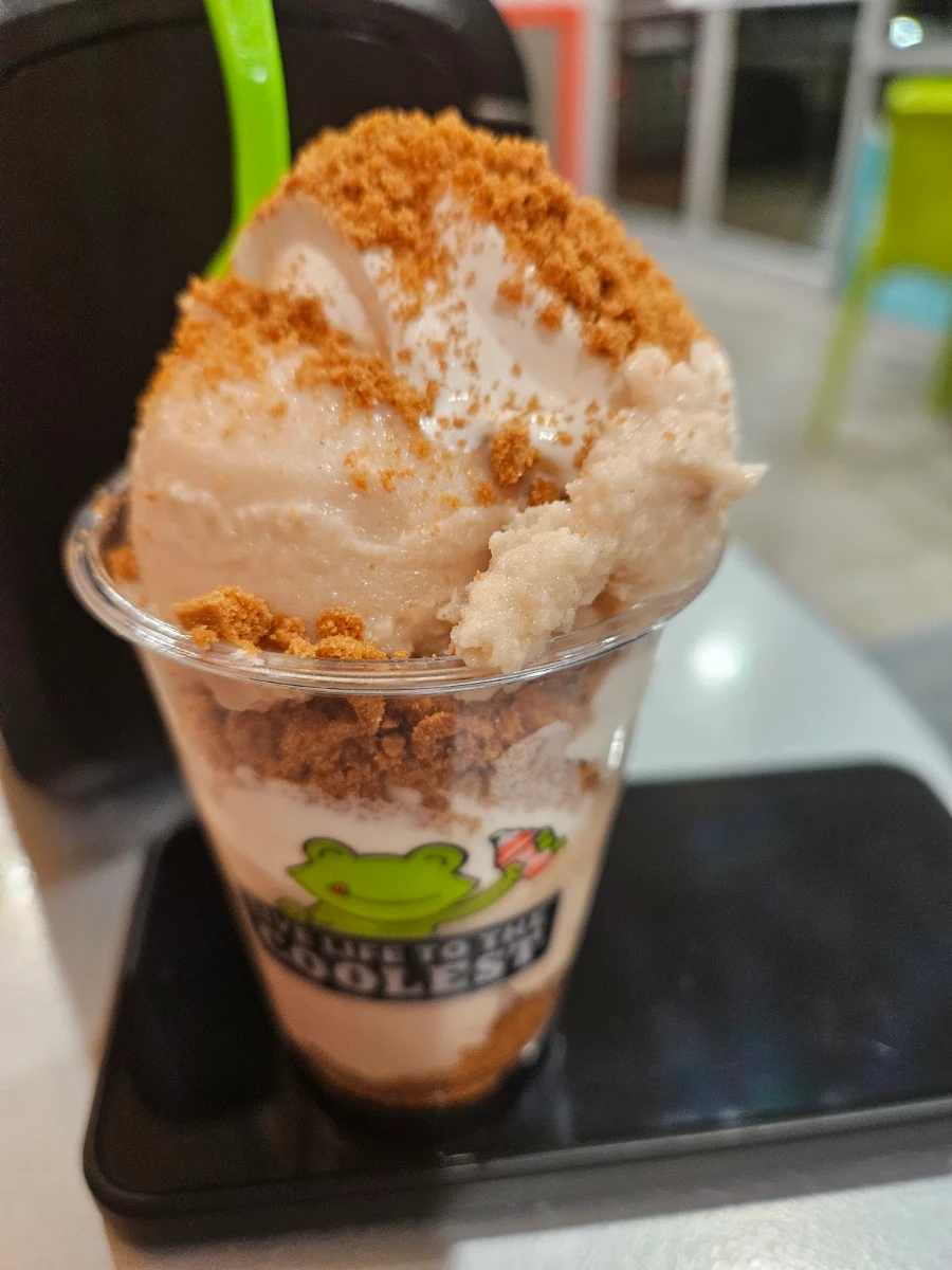Peanut Butter and Vanilla Ice Cream