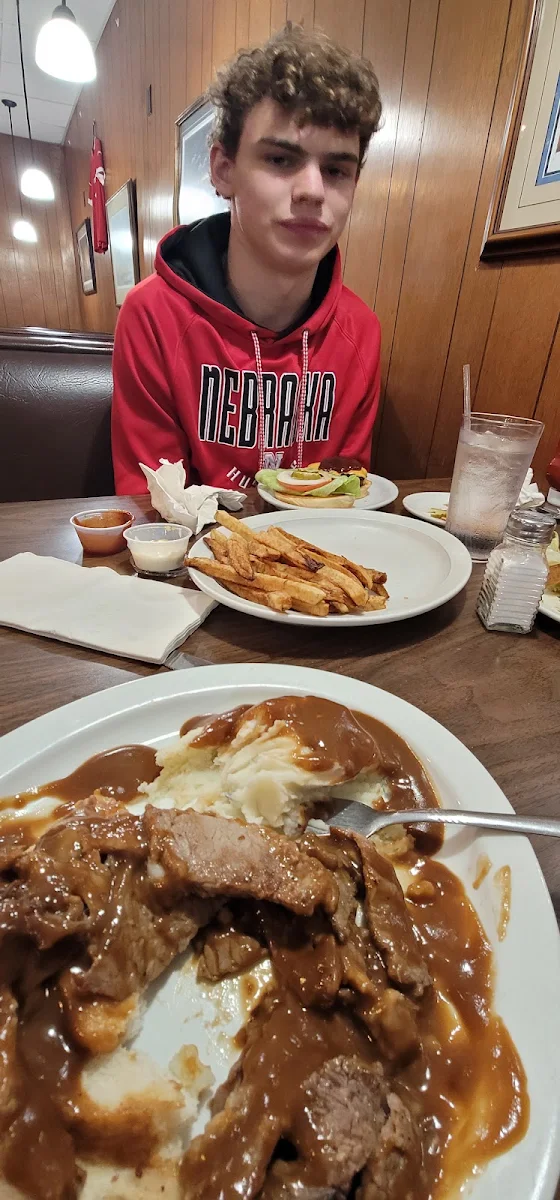 Cheese Burger and Hot Beef