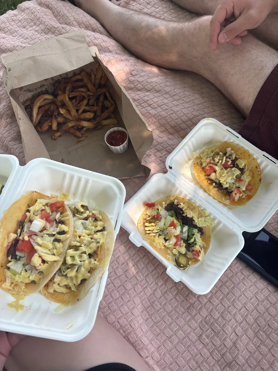 Highlights, Bathburgers