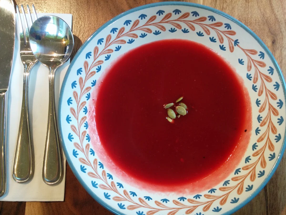 Potage À la Betterave, L'Imposteur Resto-Traiteur Flexi-Végé