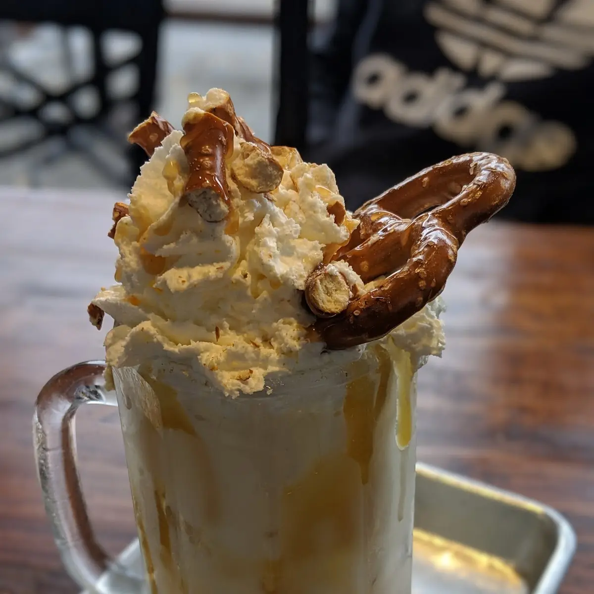 Grown-Up' Root Beer Float with Mission Brewery Hard Root Beer