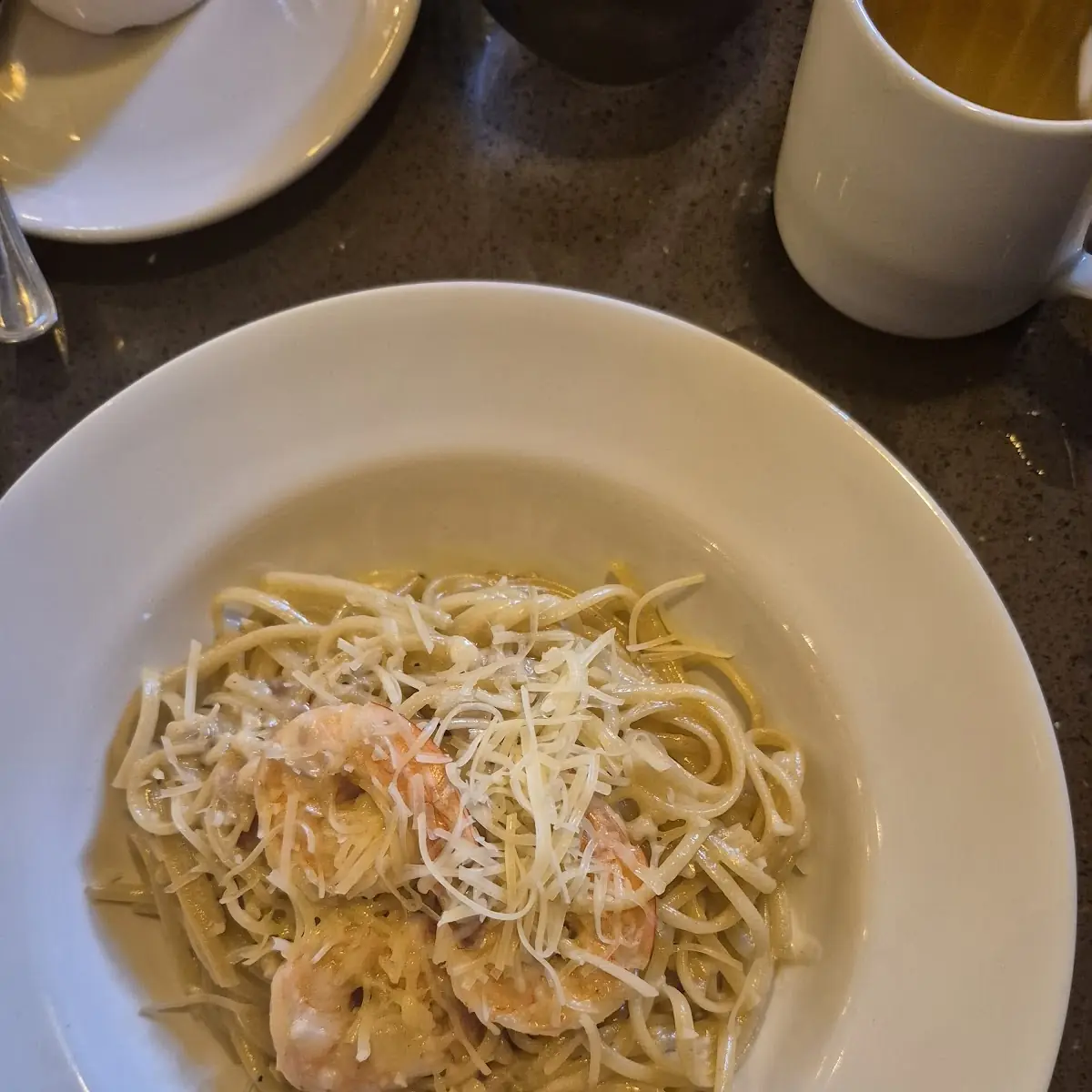 Fettucini Afredo, Ministere of seafood