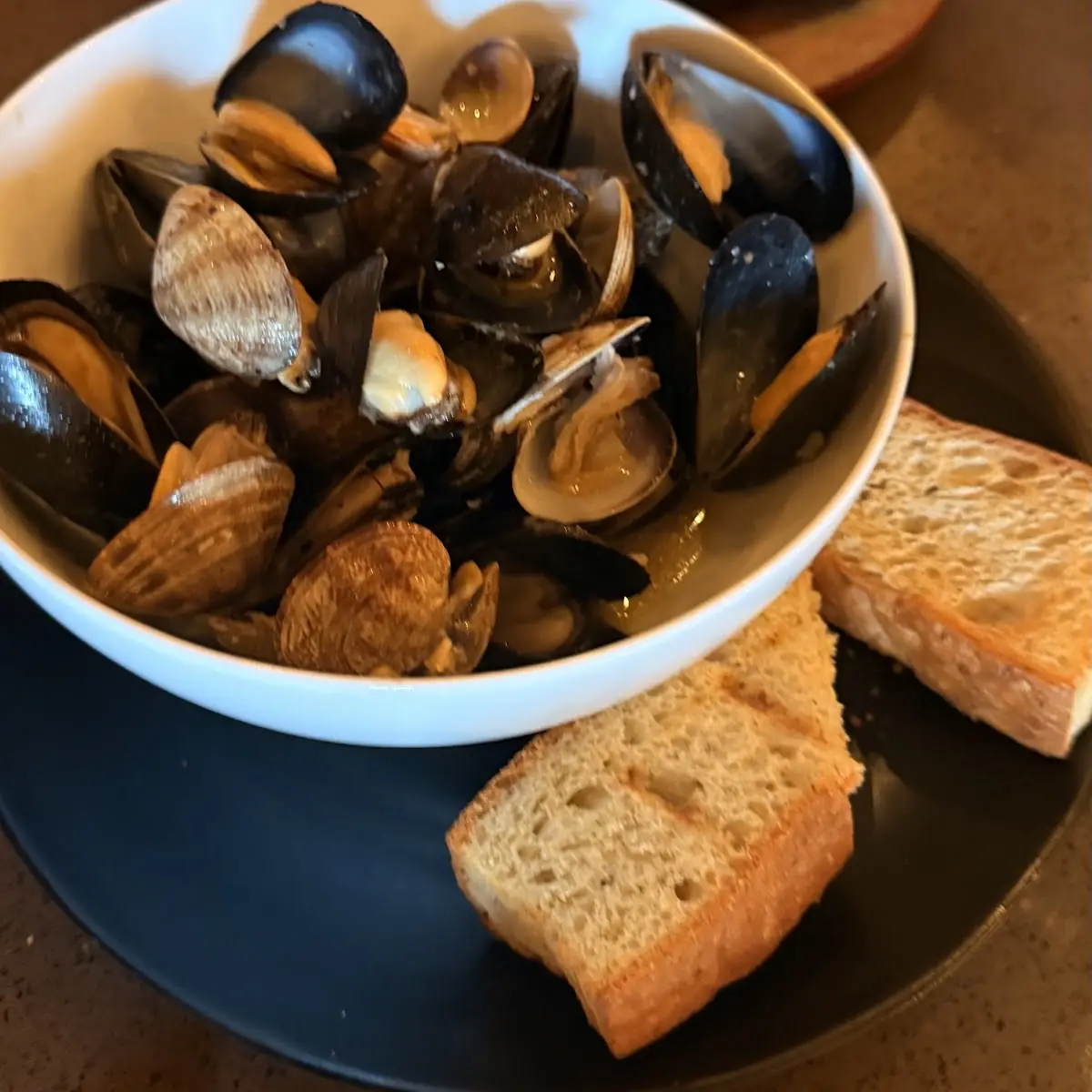 Highlights, Ministere of seafood