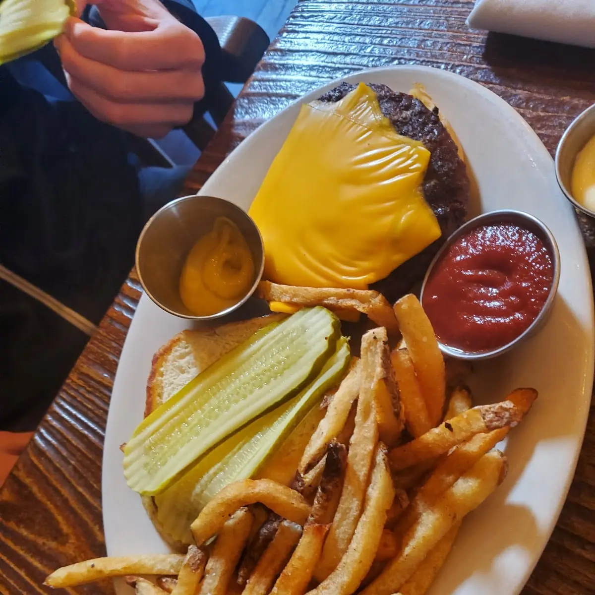 Cheese Burger