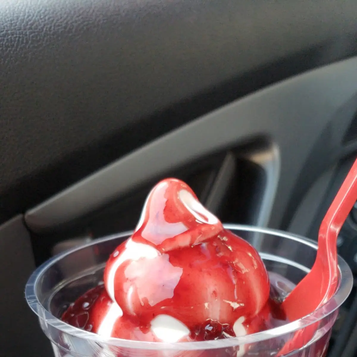 Strawberry Sundae
